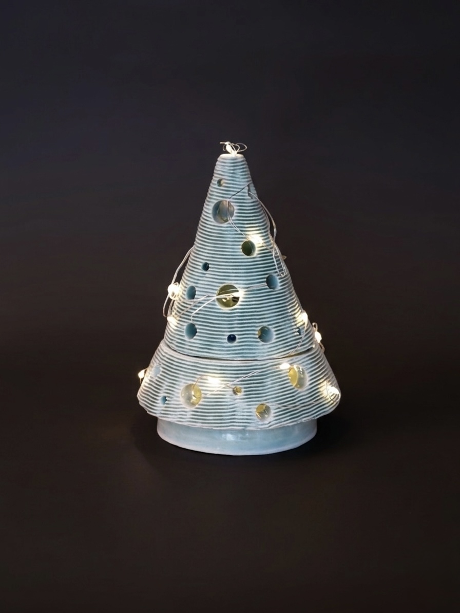 Evergreen Twinkle, 2025, To confirm